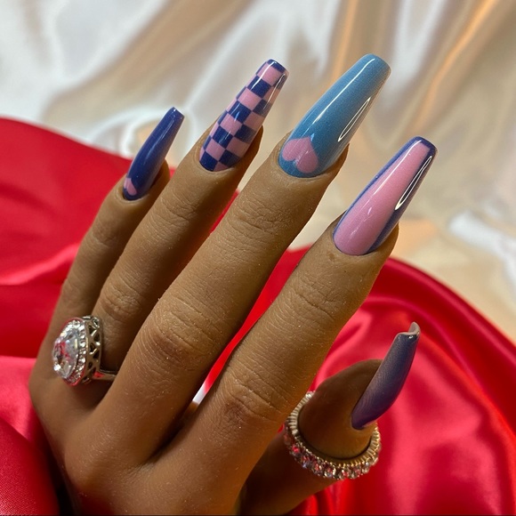 24 piece set of Press on Nails Coffin Shape - Picture 3 of 11